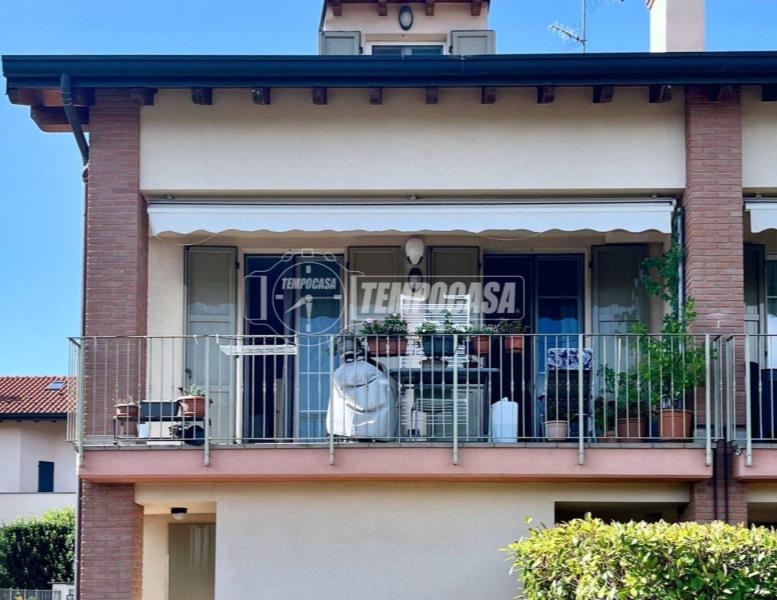 appartamento in vendita a Casatenovo