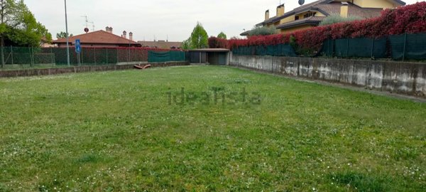 bifamiliare in vendita a Casatenovo