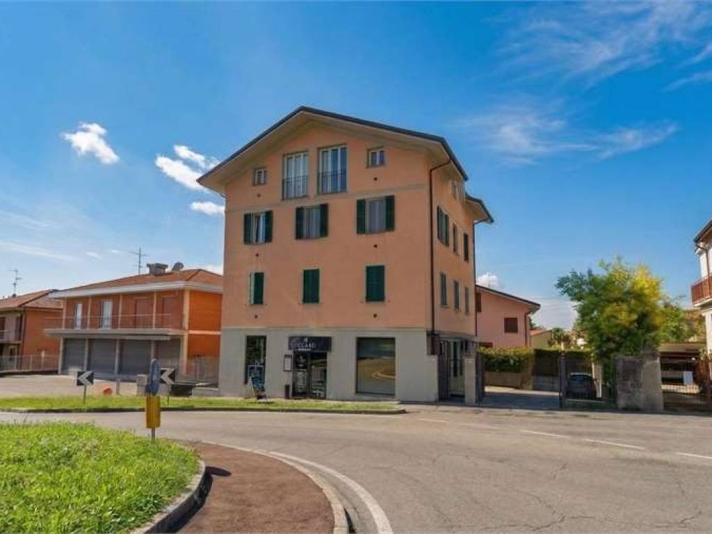 appartamento in vendita a Casatenovo