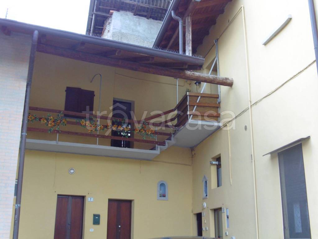 appartamento in vendita a Casatenovo