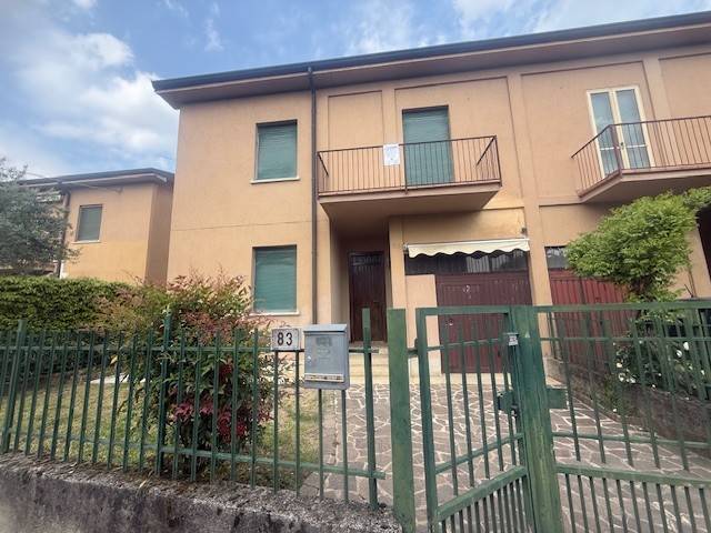 appartamento in vendita a Casatenovo in zona Rogoredo