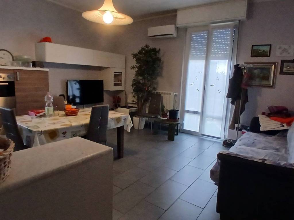 appartamento in vendita a Casatenovo