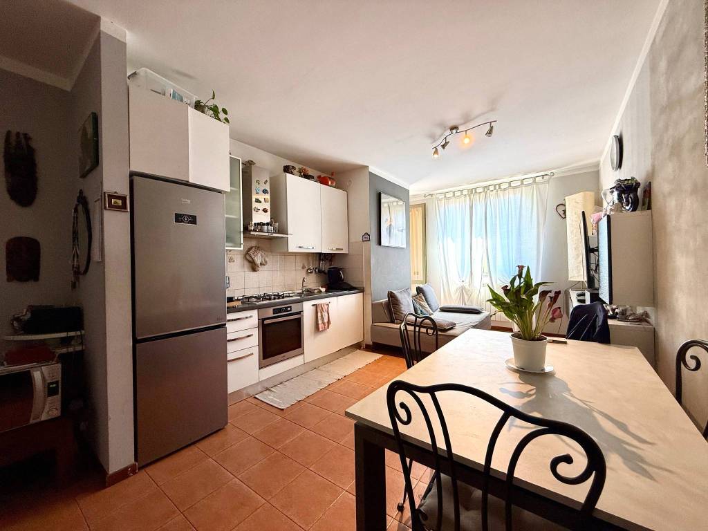 appartamento in vendita a Casatenovo in zona Campofiorenzo