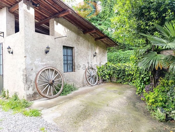 appartamento in vendita a Casatenovo
