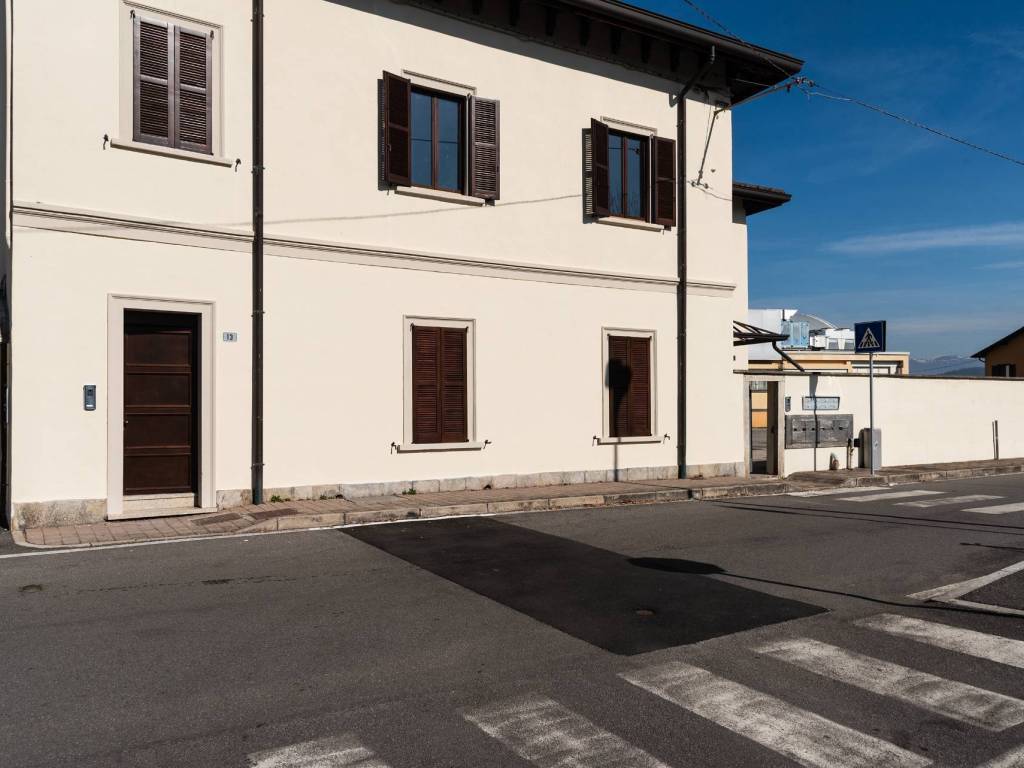 appartamento in vendita a Casatenovo