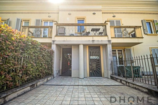 appartamento in vendita a Casatenovo