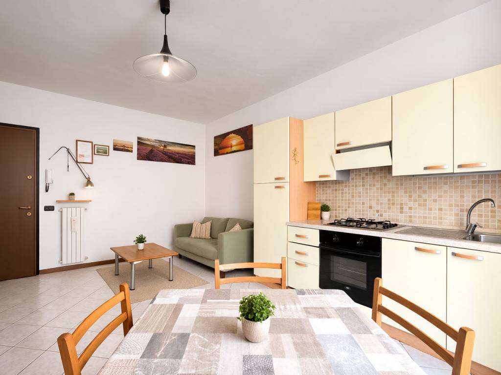 appartamento in vendita a Casatenovo