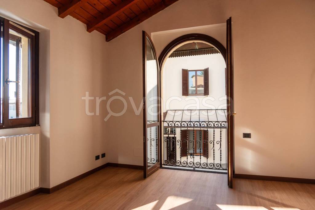 appartamento in vendita a Casatenovo
