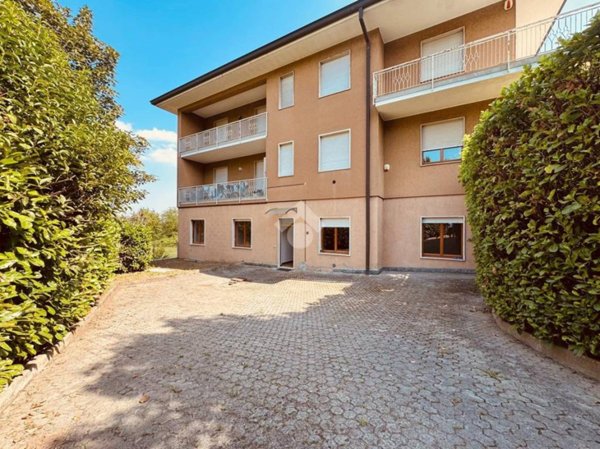 appartamento in vendita a Casatenovo
