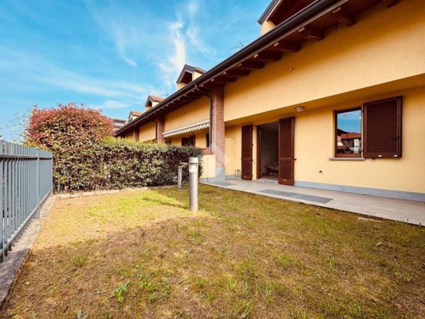 casa indipendente in vendita a Casatenovo in zona Galgiana