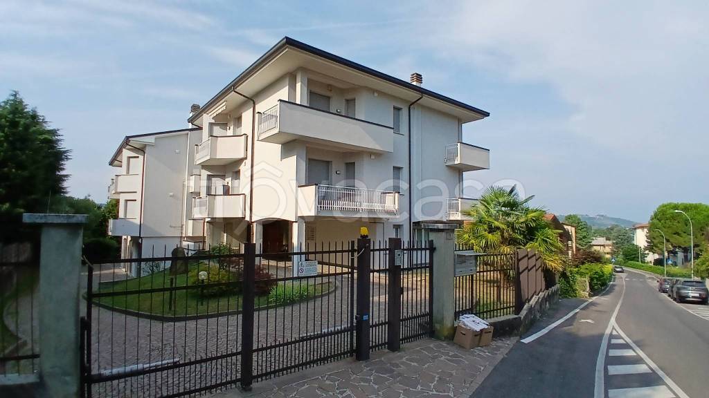 appartamento in vendita a Casatenovo