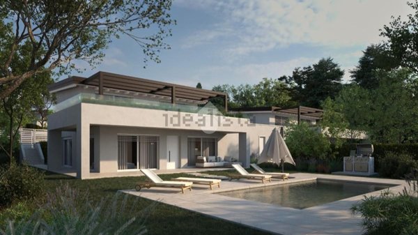 casa indipendente in vendita a Casatenovo in zona Campofiorenzo