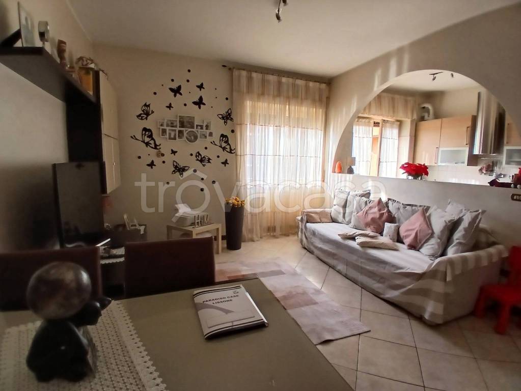appartamento in vendita a Casatenovo