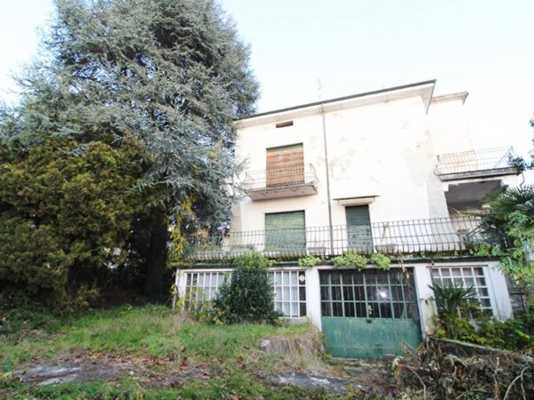 casa indipendente in vendita a Cassago Brianza