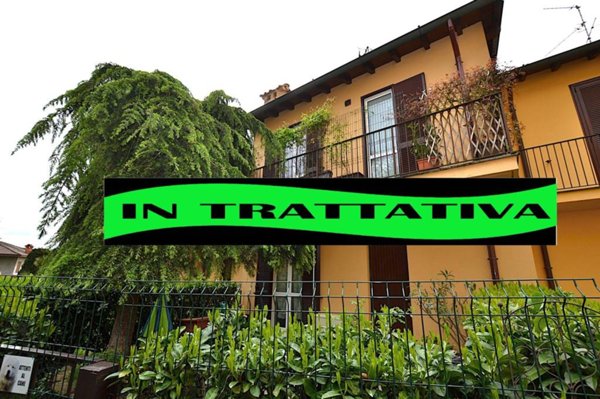 casa indipendente in vendita a Cassago Brianza
