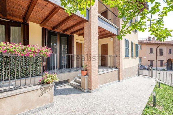 appartamento in vendita a Cassago Brianza
