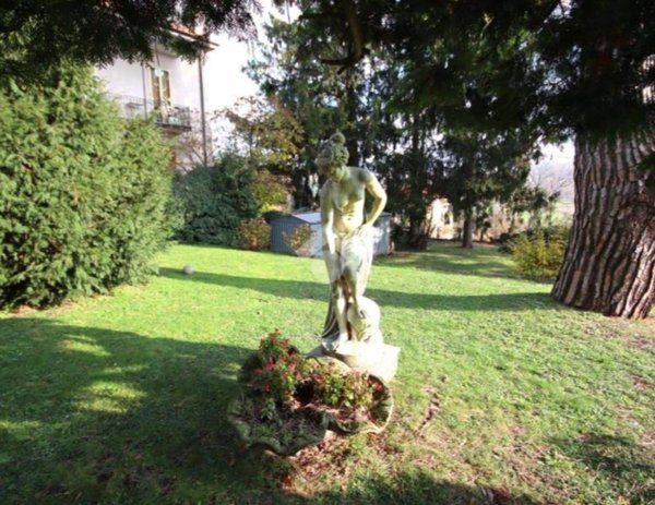 casa indipendente in vendita a Cassago Brianza