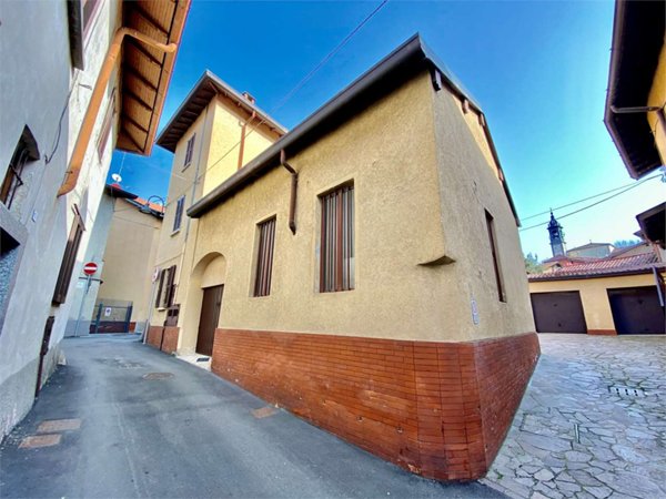 appartamento in vendita a Cassago Brianza