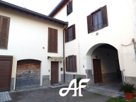 appartamento in vendita a Cassago Brianza