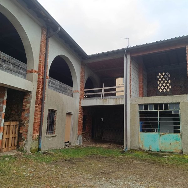 casale in vendita a Cassago Brianza