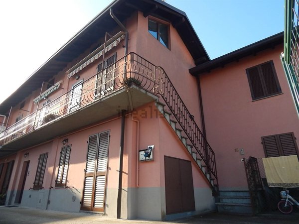 appartamento in vendita a Cassago Brianza in zona Tremoncino
