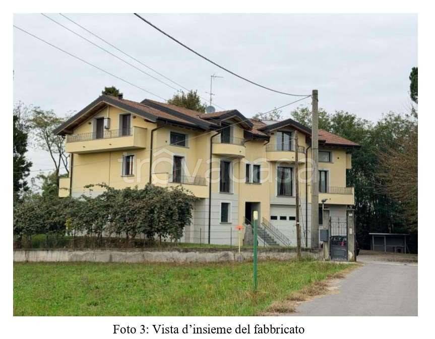 appartamento in vendita a Cassago Brianza in zona Tremoncino
