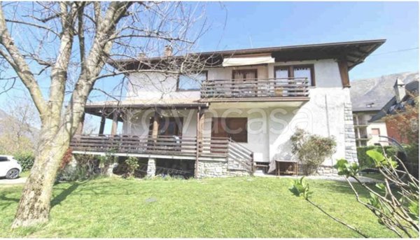 casa indipendente in vendita a Cassina Valsassina