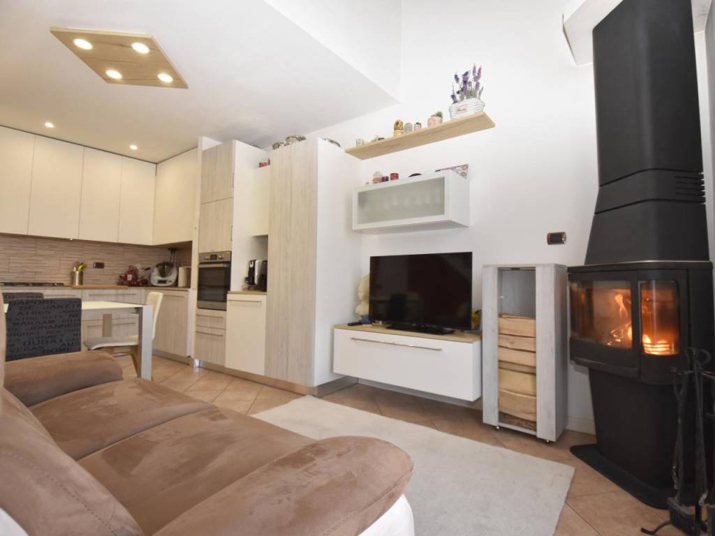 appartamento in vendita a Cassina Valsassina