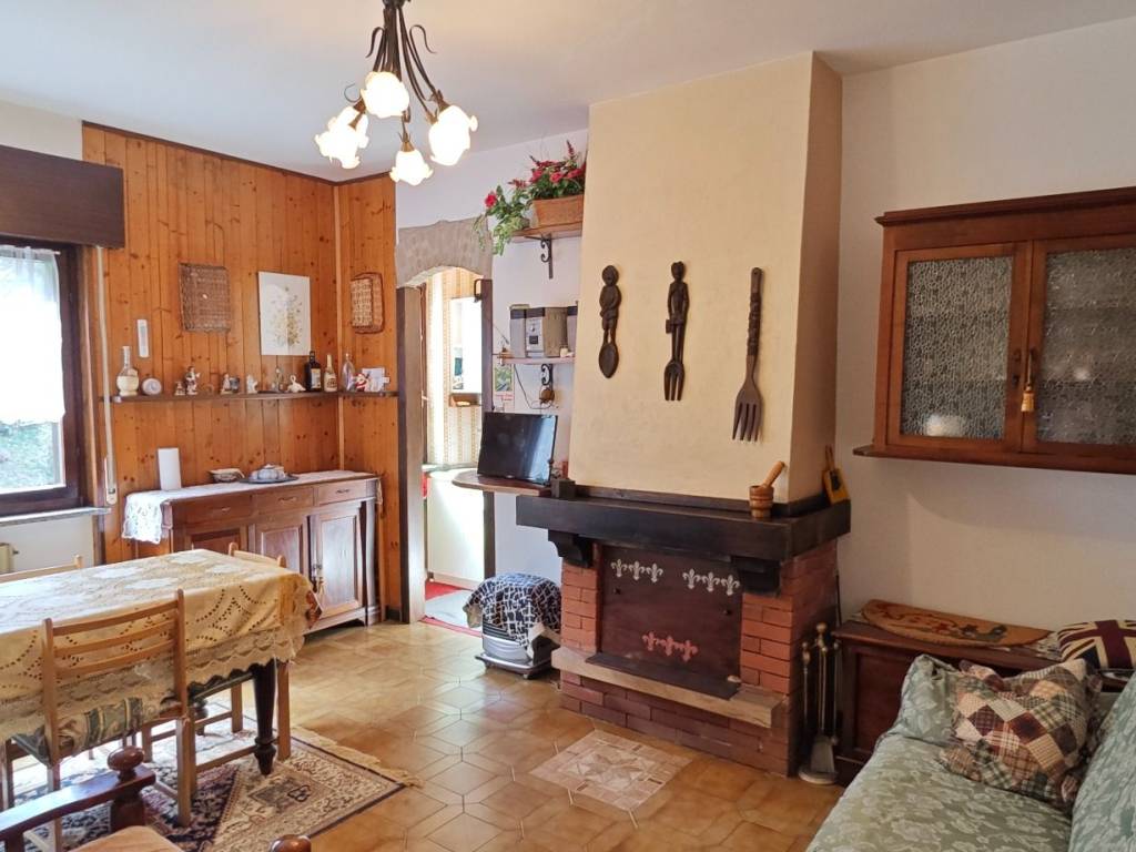 appartamento in vendita a Cassina Valsassina