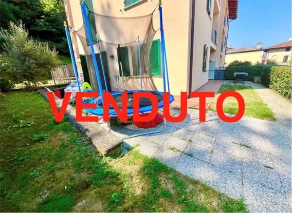 appartamento in vendita a Castello di Brianza