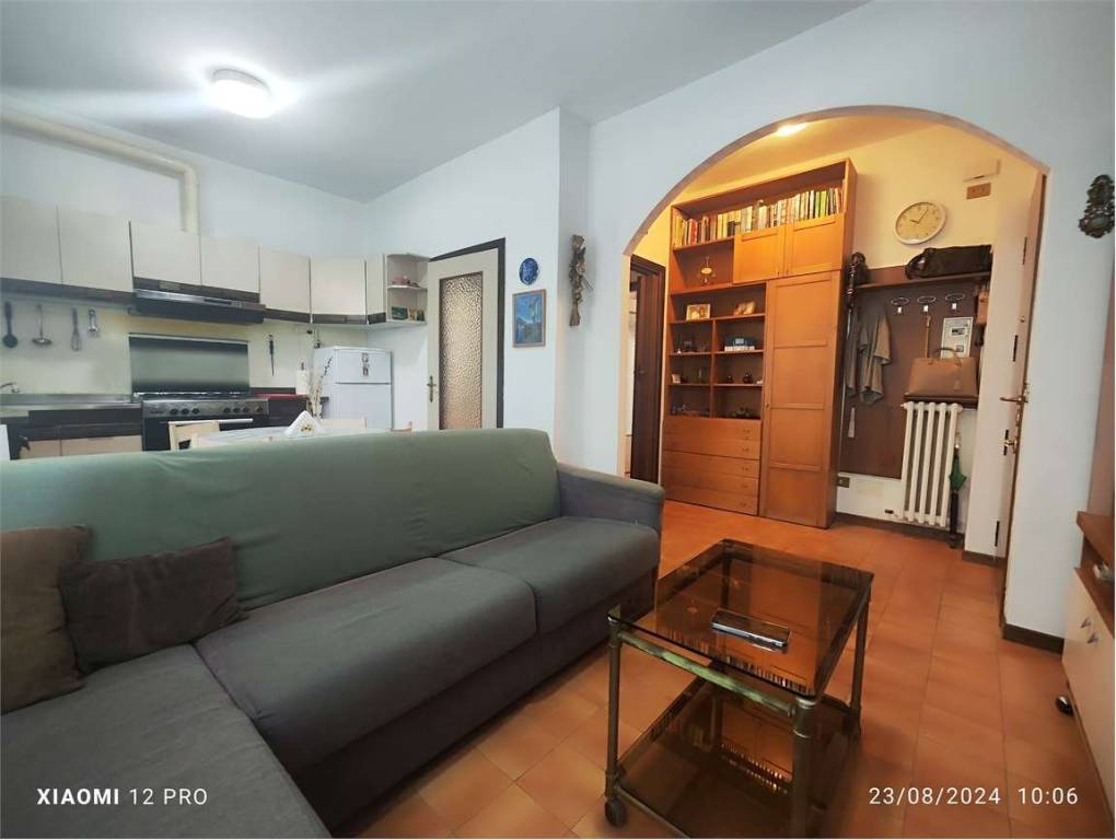 appartamento in vendita a Castello di Brianza in zona Cologna