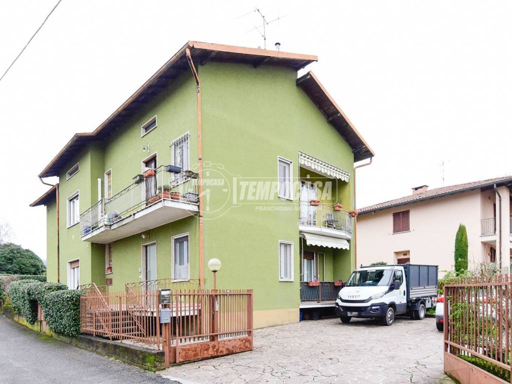 appartamento in vendita a Castello di Brianza