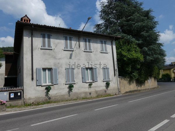 appartamento in vendita a Castello di Brianza