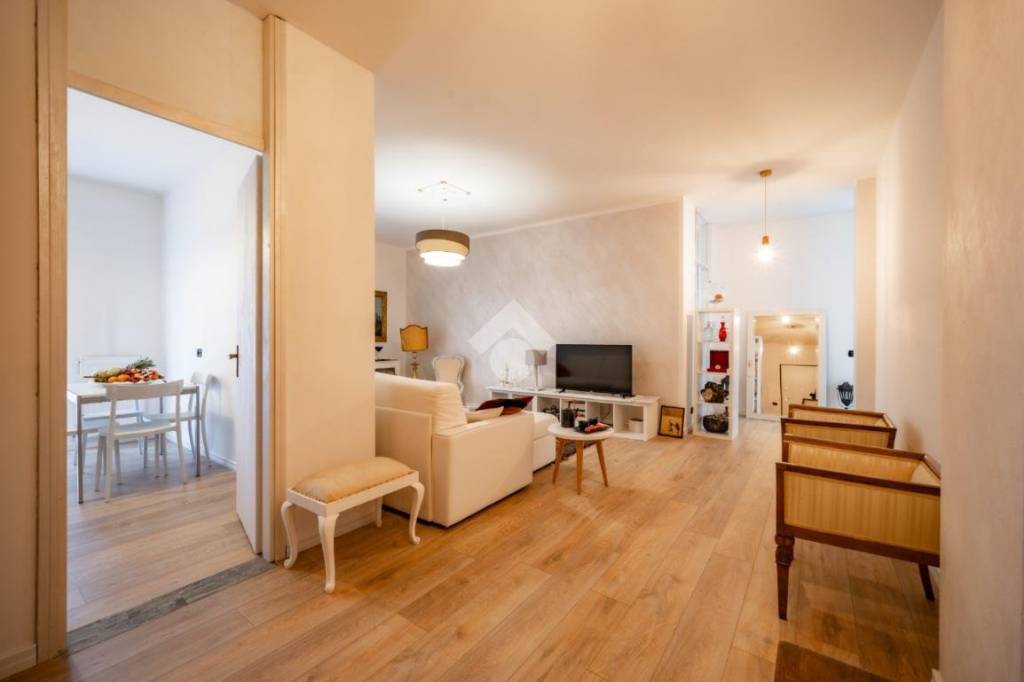 appartamento in vendita a Castello di Brianza in zona Brianzola