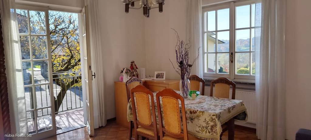 appartamento in vendita a Castello di Brianza