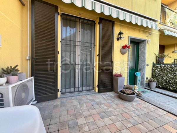 appartamento in vendita a Castello di Brianza