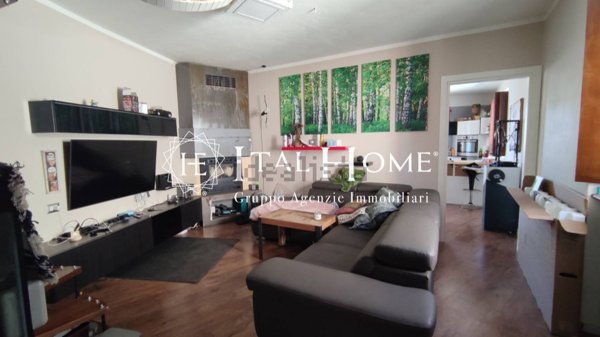 appartamento in vendita a Castello di Brianza