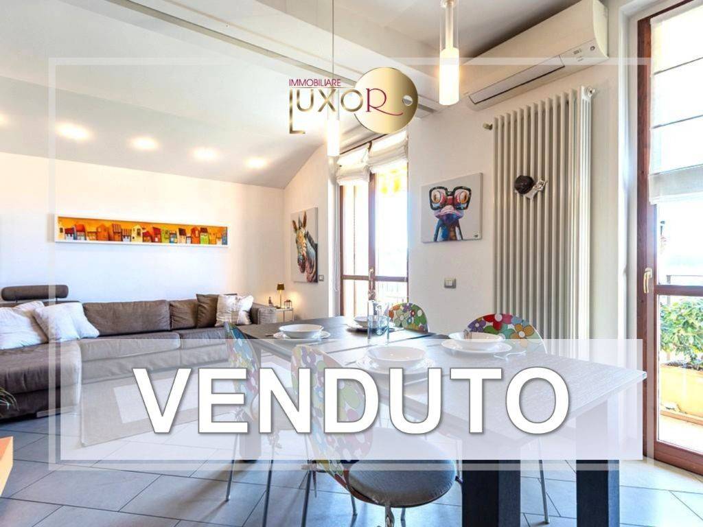 appartamento in vendita a Castello di Brianza in zona Brianzola