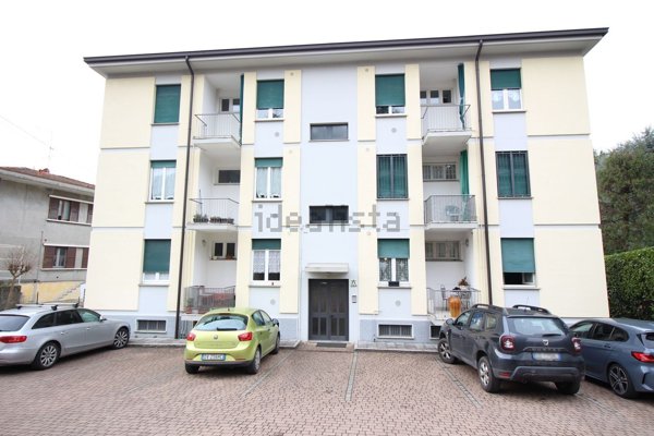 appartamento in vendita a Castello di Brianza