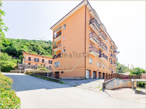 appartamento in vendita a Castello di Brianza