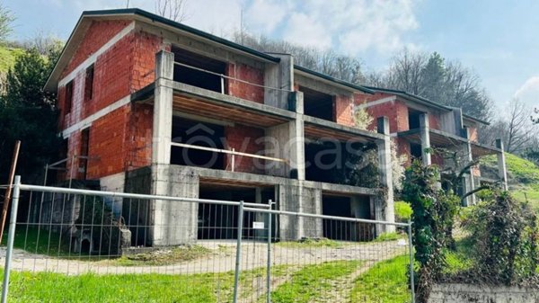 casa indipendente in vendita a Castello di Brianza