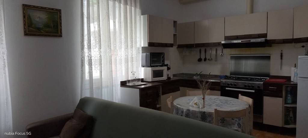 appartamento in vendita a Castello di Brianza in zona Brianzola