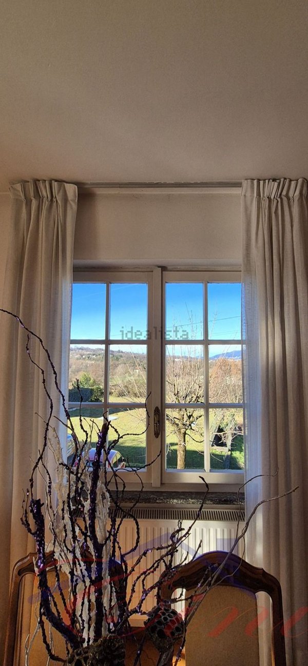 appartamento in vendita a Castello di Brianza