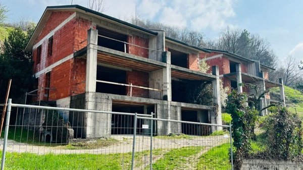 casa indipendente in vendita a Castello di Brianza in zona Brianzola