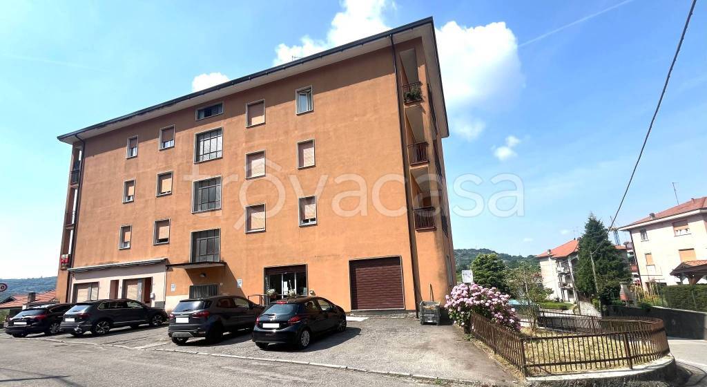 villa in vendita a Castello di Brianza