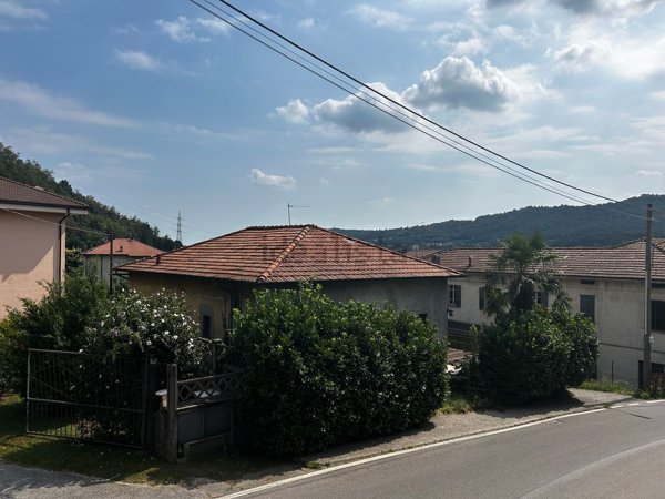 casa indipendente in vendita a Castello di Brianza