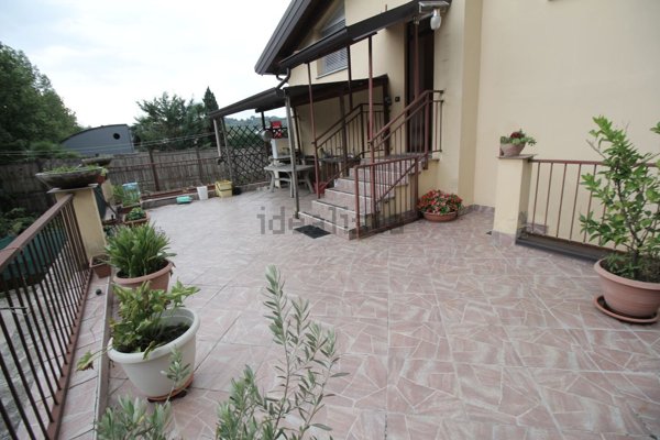 appartamento in vendita a Castello di Brianza