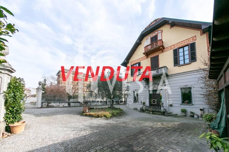 casa indipendente in vendita a Cernusco Lombardone