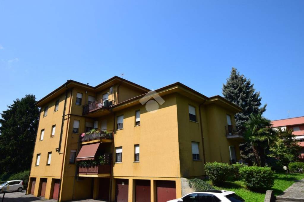 appartamento in vendita a Cernusco Lombardone