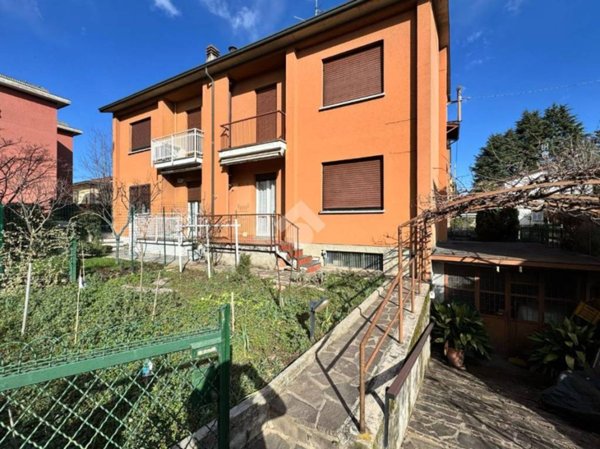 casa indipendente in vendita a Cernusco Lombardone
